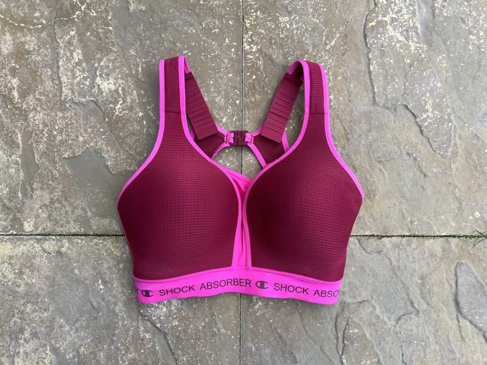 In the Drops: Shock Absorber Padded Run Bra, Barebells Protein Bars and running